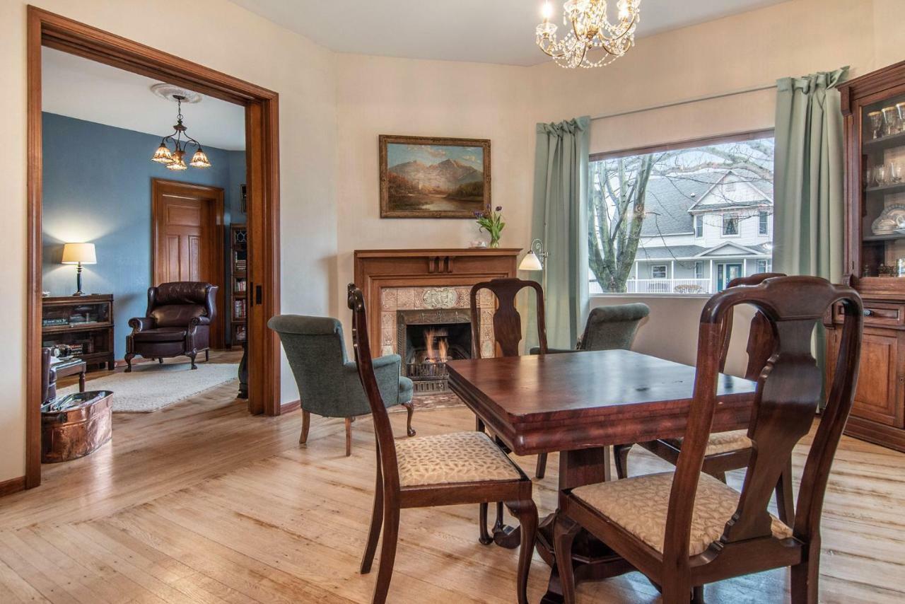 The Lamplighter Bed & Breakfast Of Ludington Eksteriør billede