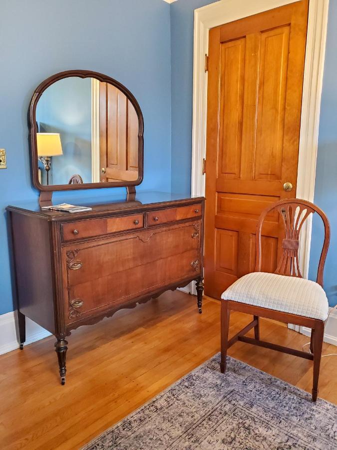 The Lamplighter Bed & Breakfast Of Ludington Eksteriør billede